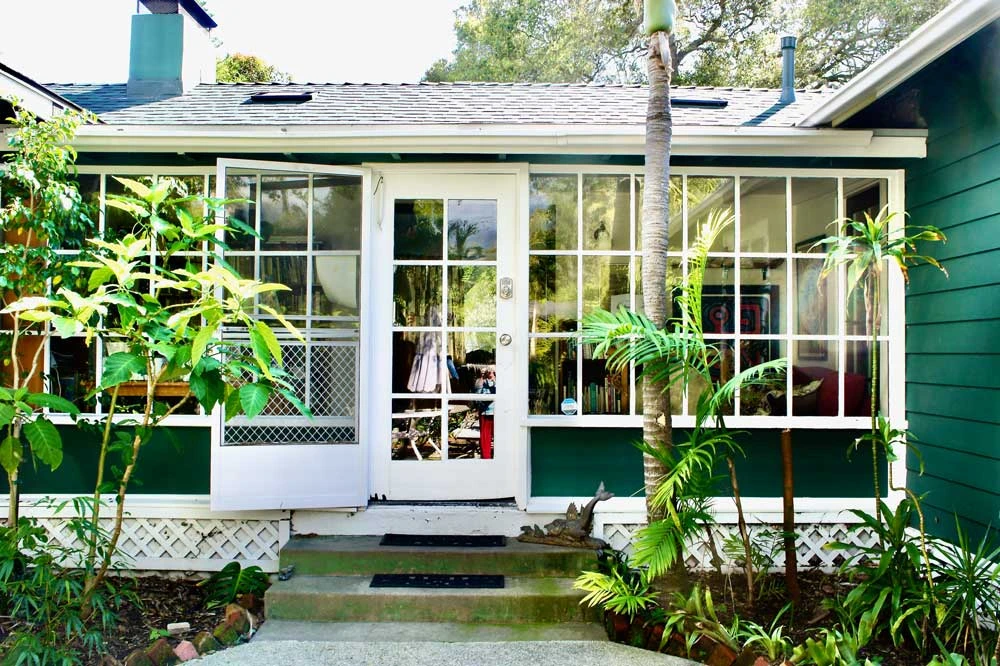 exteriorsunporch 2
